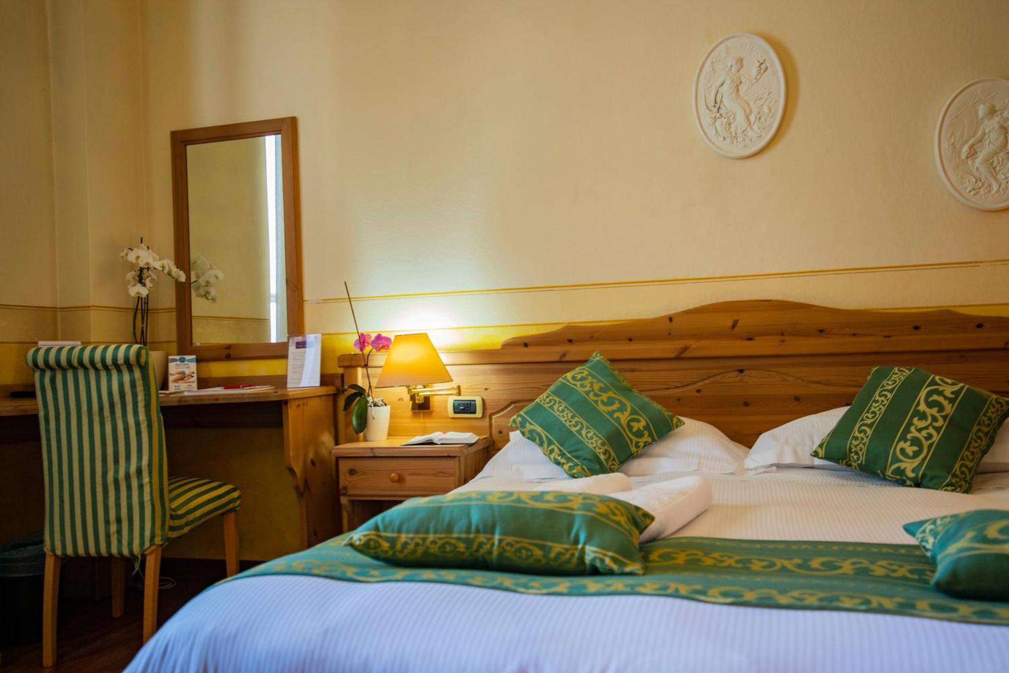 Hotel Villa Imperina Agordo Kamer foto