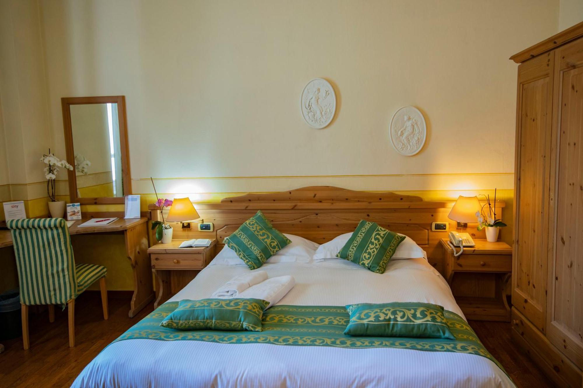 Hotel Villa Imperina Agordo Buitenkant foto